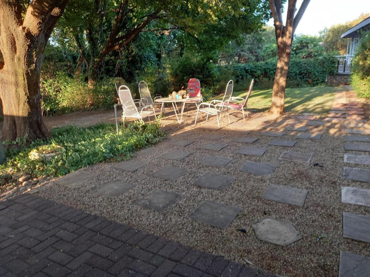 Credo Guest House Блумфонтейн Екстер'єр фото