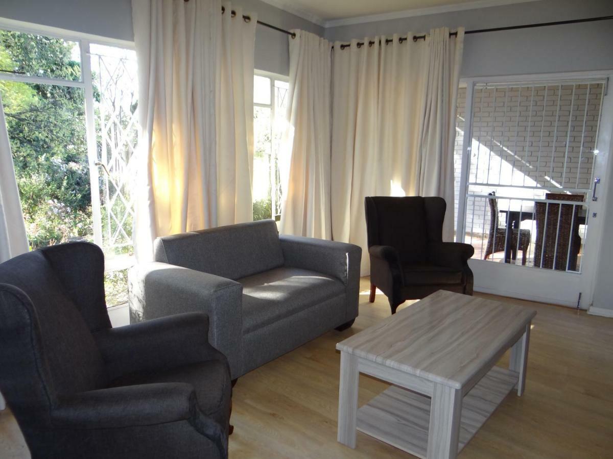 Credo Guest House Блумфонтейн Екстер'єр фото